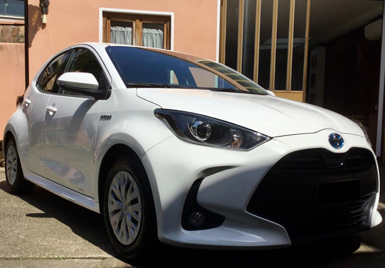 Toyota Yaris 1.5 Hybrid 5 porte Business