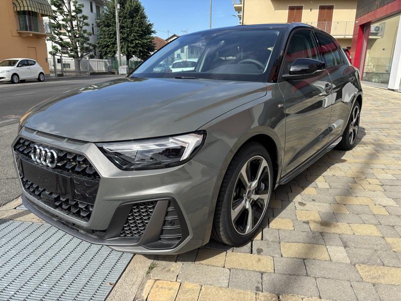 Audi A1 Sportback 30 1.0 tfsi S Line Edition 116cv s-tronic LED-PHONE APPS-17"