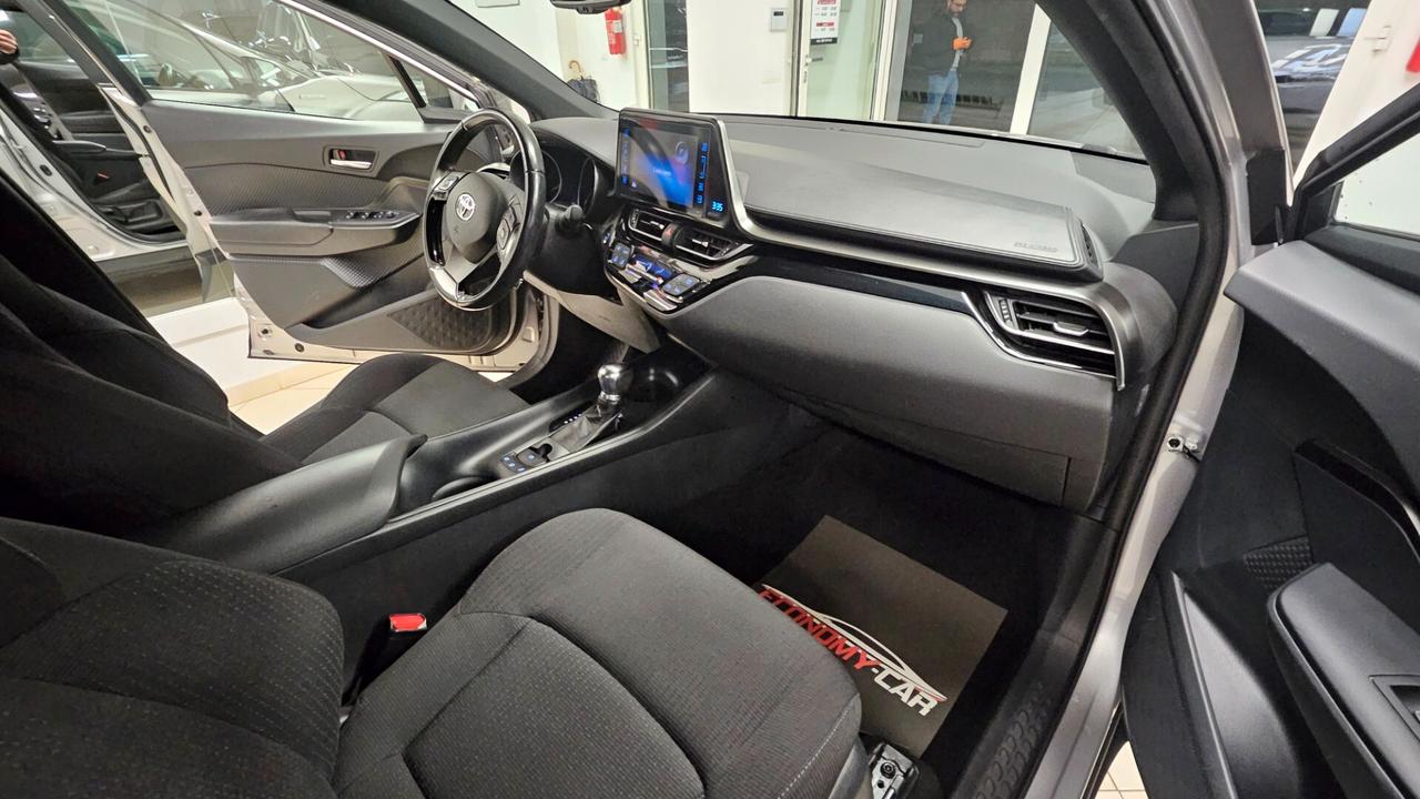 Toyota C-HR 1.8 Hybrid E-CVT Business