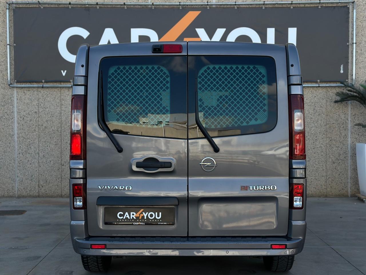 Opel Vivaro BiTurbo 6 Posti