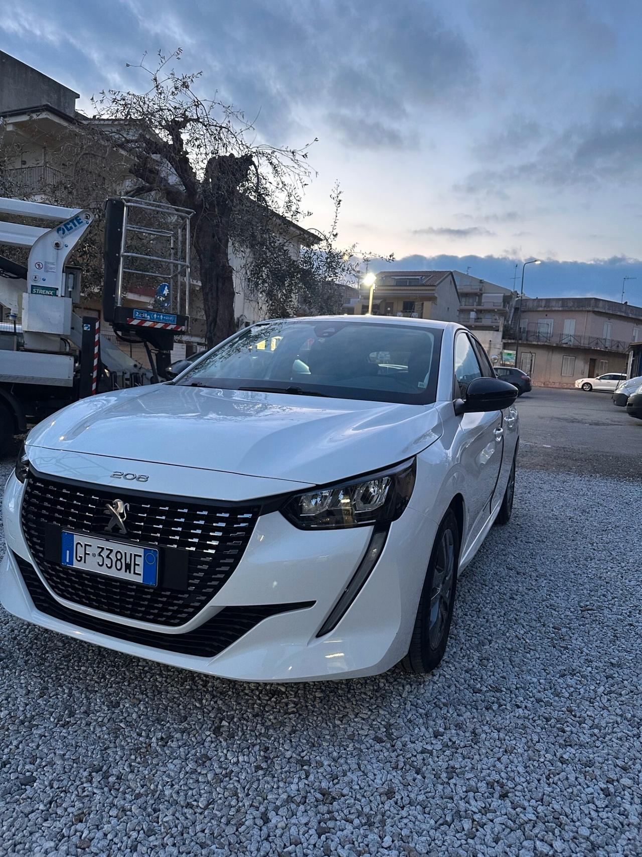 Peugeot 208 BlueHDi 100 Stop&Start 5 porte Allure Pack