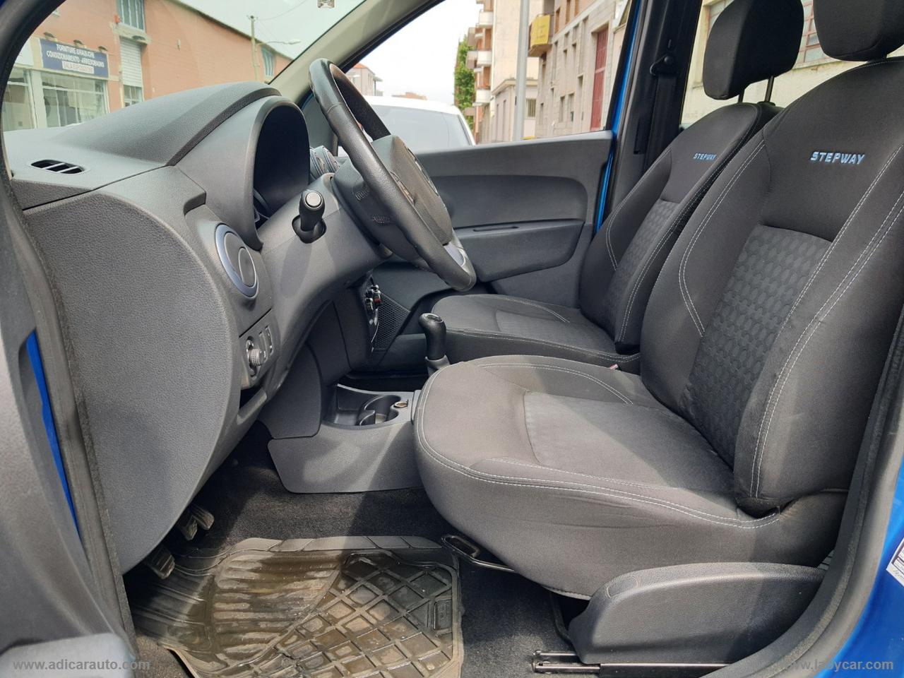 DACIA Lodgy Stepway 1.2 TCe 115 CV S&S 7 posti