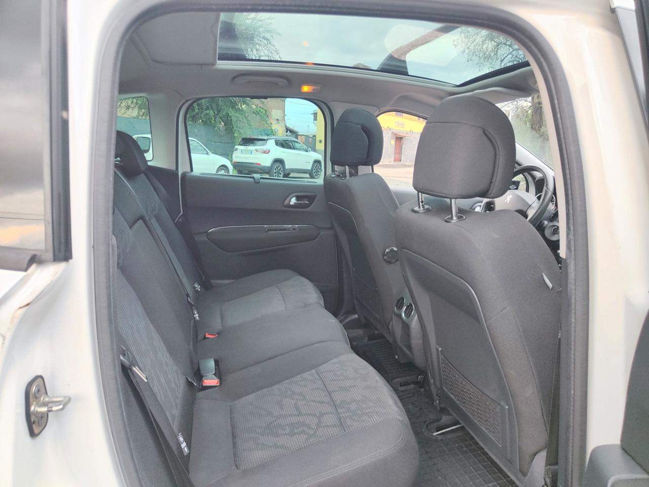 Peugeot 3008 1.6 benzina