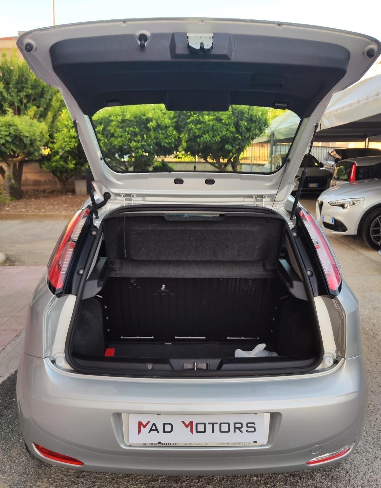 Fiat Punto 1.3 MJT II S&S 95 CV 5 Sport 2012 NEO