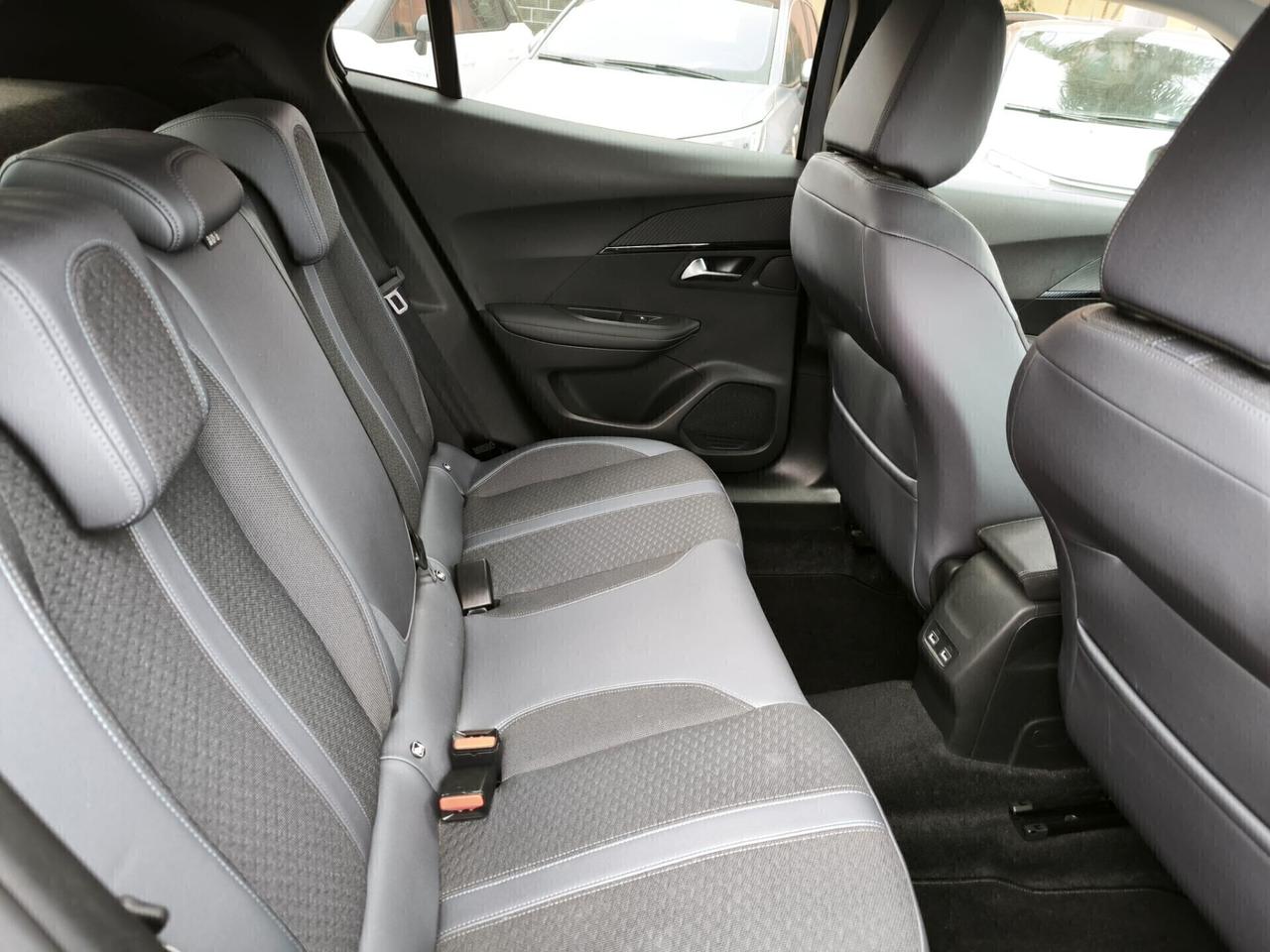 Peugeot 2008 PureTech Turbo 130 S&S Allure