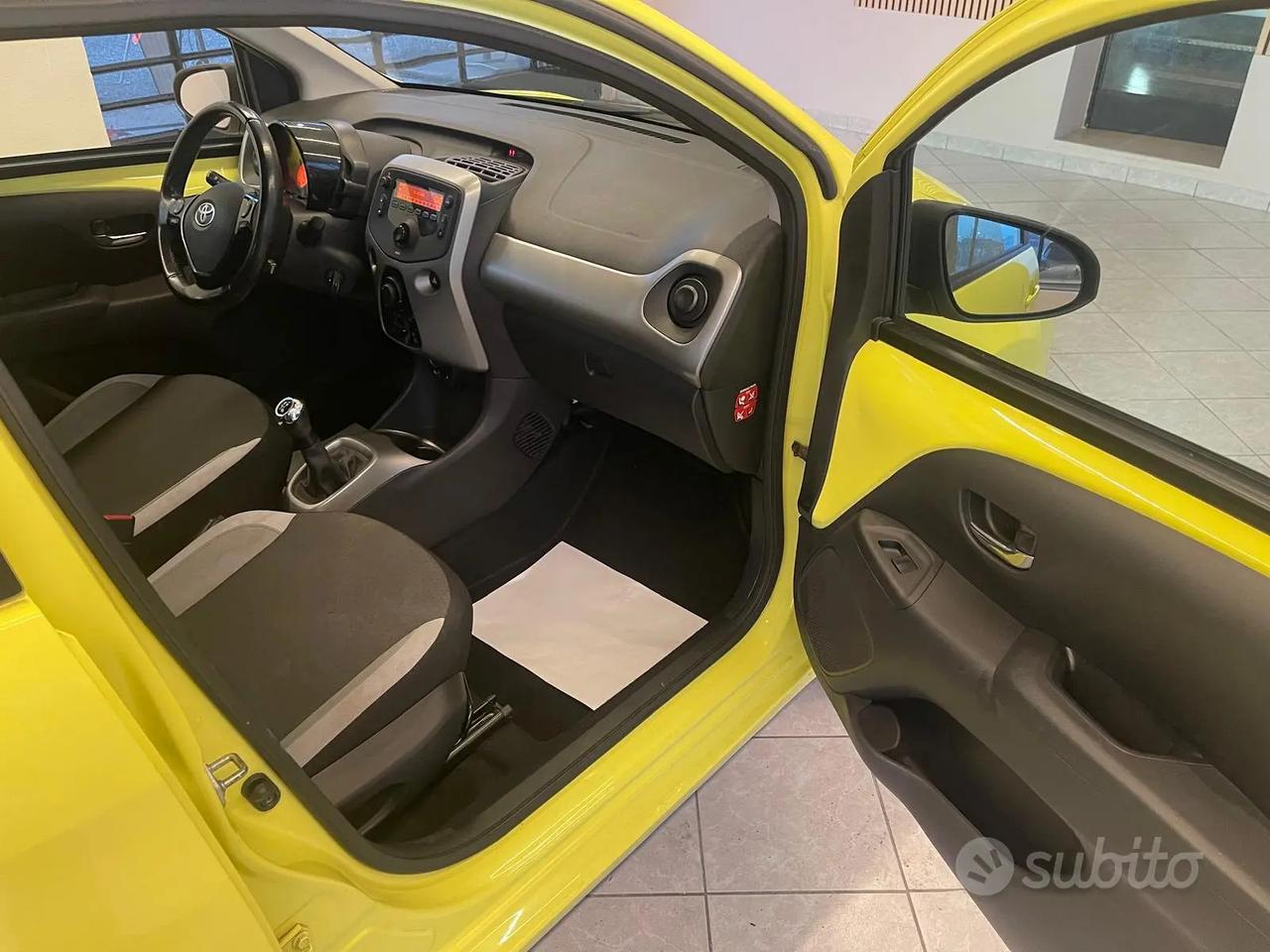 TOYOTA AYGO