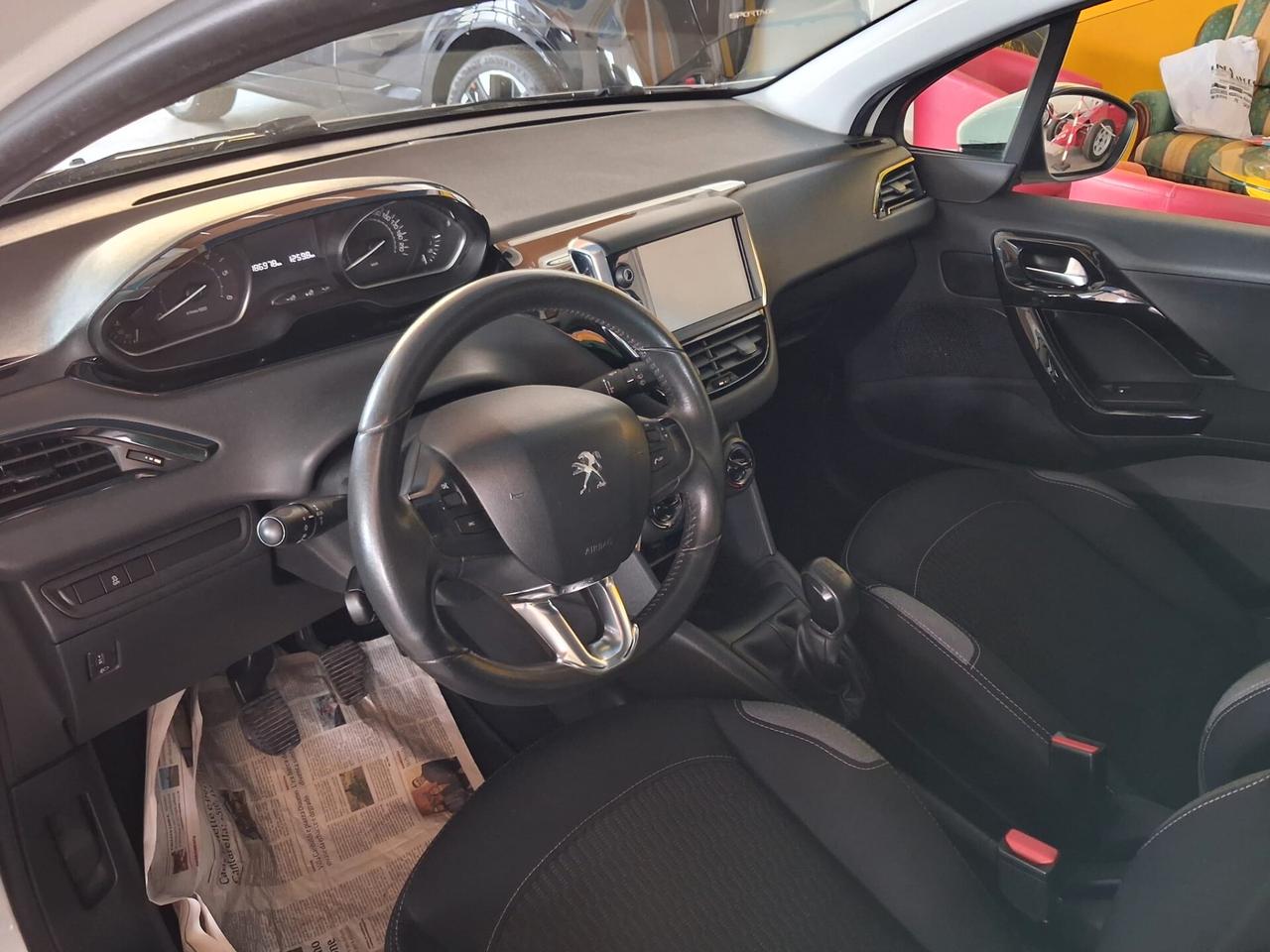 Peugeot 208 BlueHDi 75 5 porte Allure