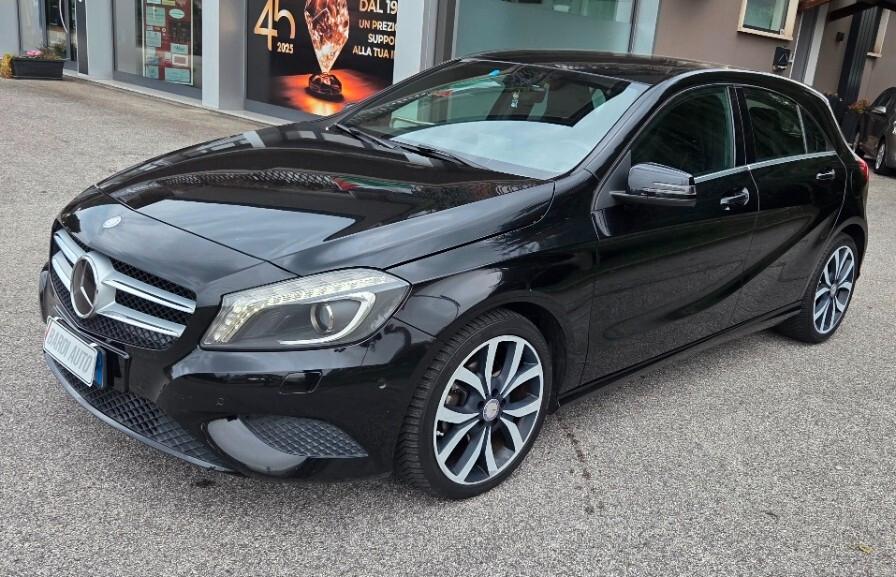 Mercedes-benz A 220 d Automatic 4Matic Sport