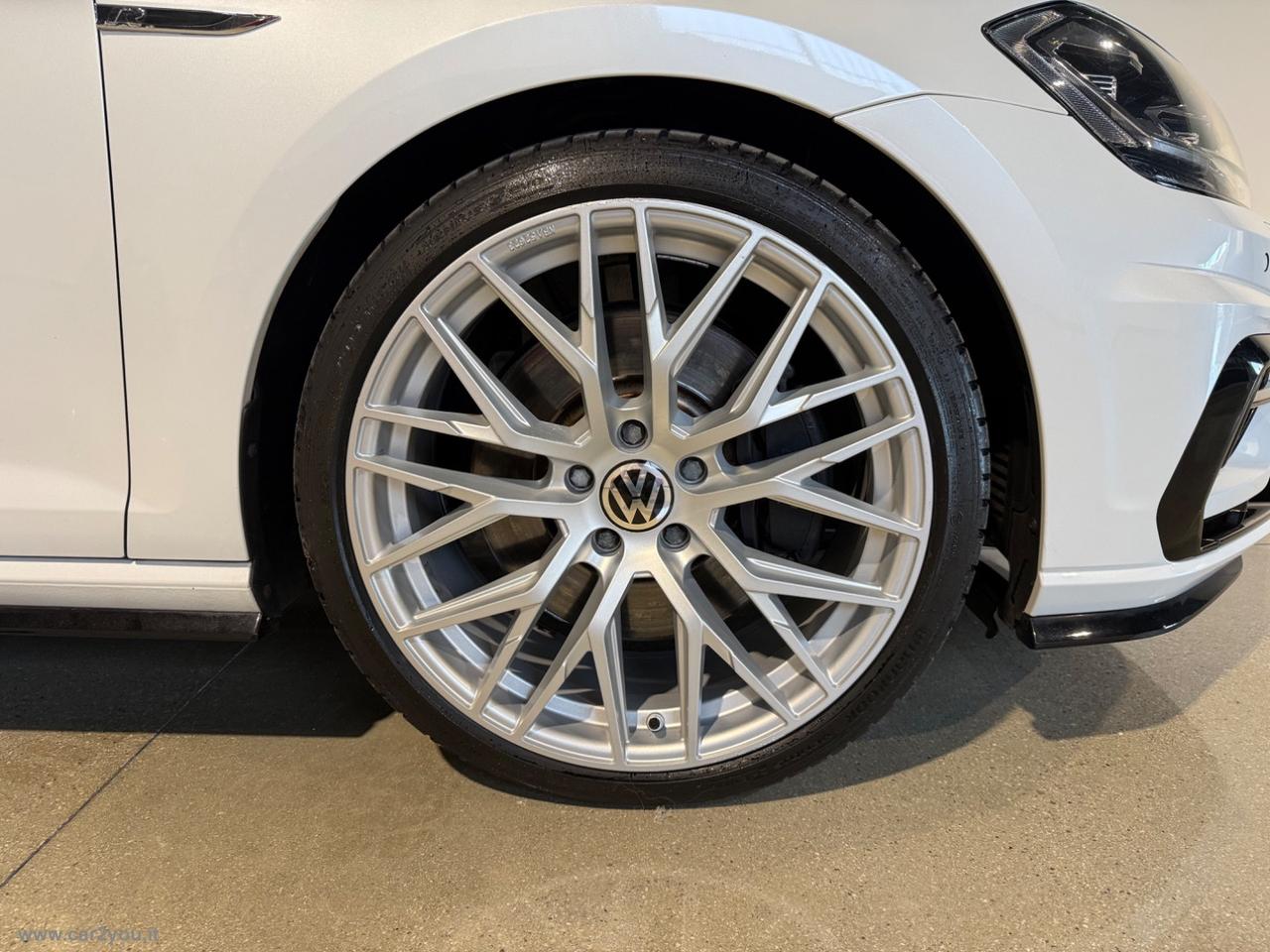 VOLKSWAGEN Golf R 2.0 TSI DSG 4MOTION 5p. BMT