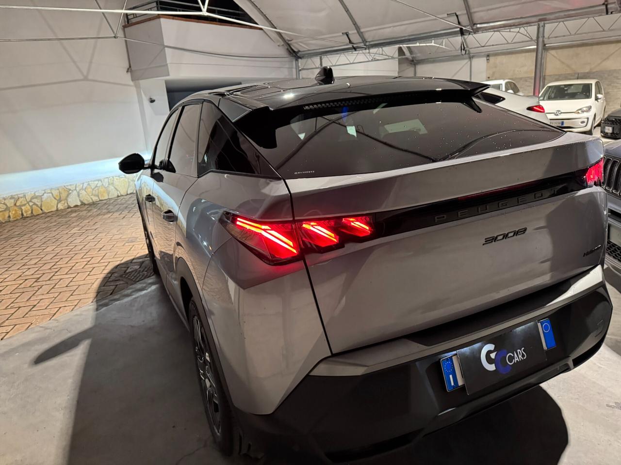 NEW PEUGEOT 3008 GT HYBRID KM0 ITA