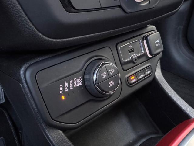 JEEP Renegade 4XE 240CV PHEV TRAILHAWK+LED+PELLE+RCAM+NAVI10.4