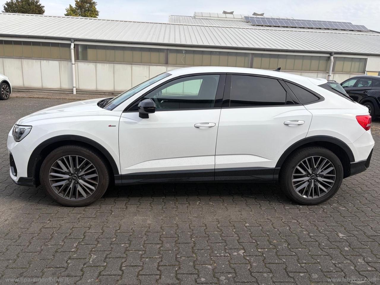AUDI Q3 SPORTBACK 2.0TDI S-LINE