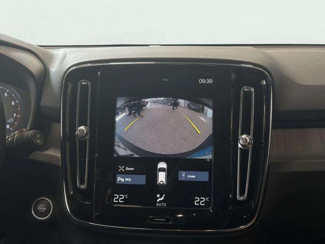 VOLVO XC40 T3 INSCRIPTION AUTOMATICA