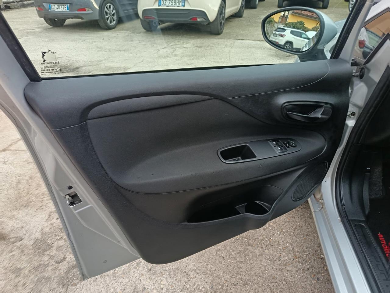 Fiat Punto 1.4 8V 5 porte Natural Power Young