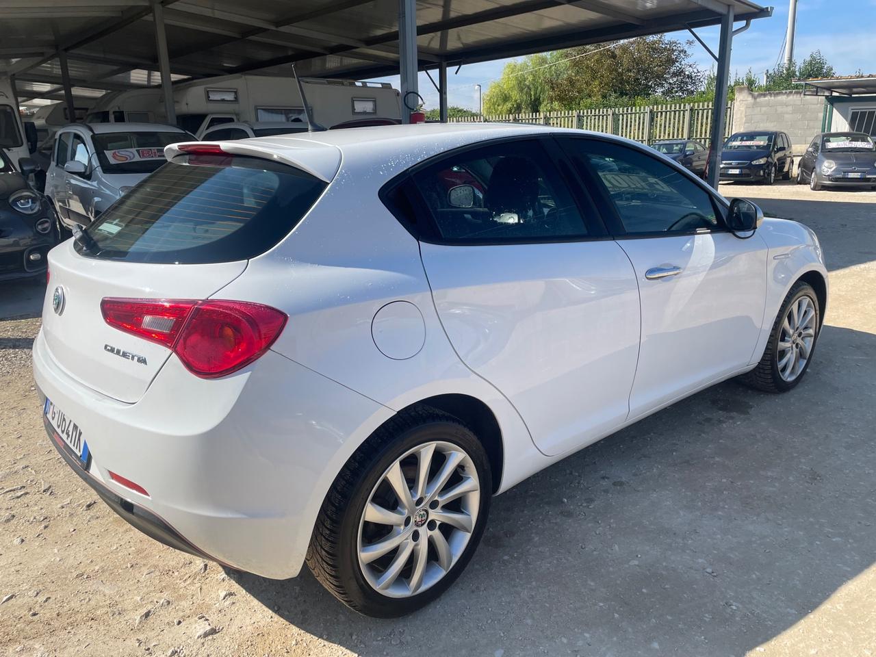 Alfa Romeo Giulietta 1.6 JTDm-2 120 CV Distinctive
