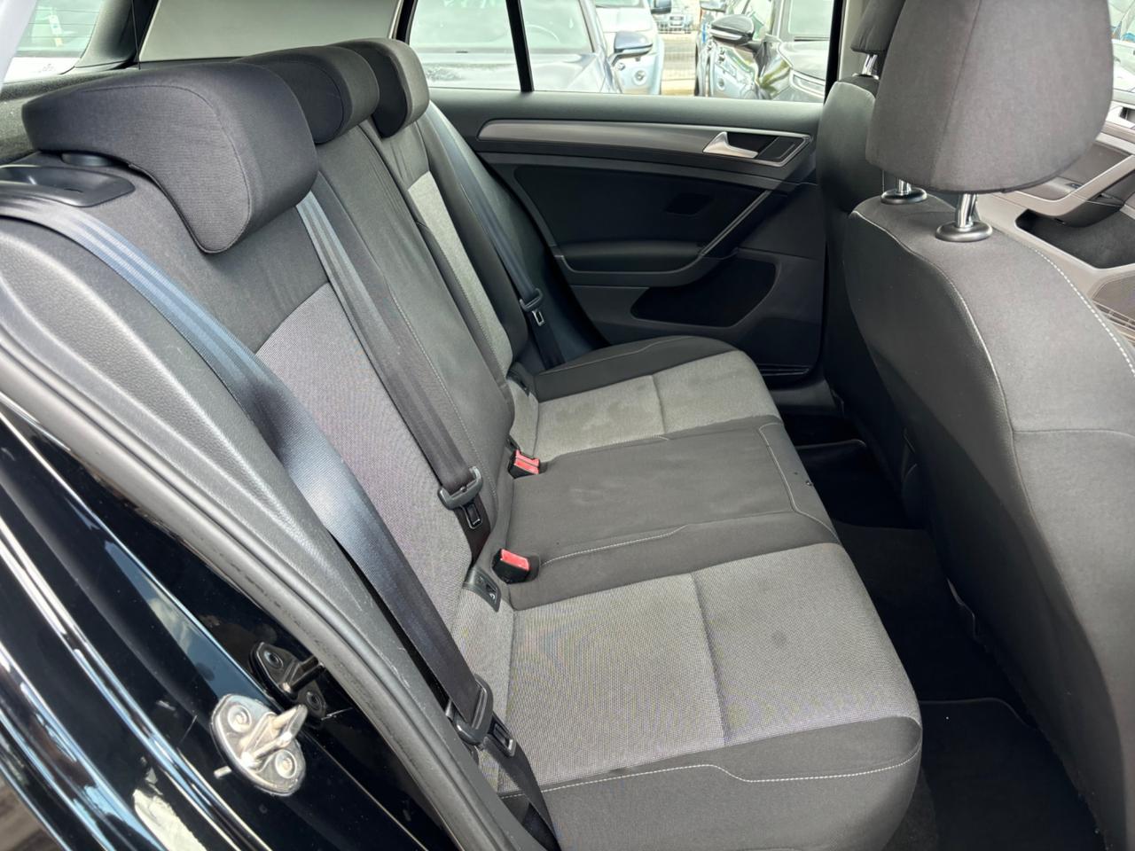 VOLKSWAGEN GOLF 1.6 TDI 90 CV TRENDLINE
