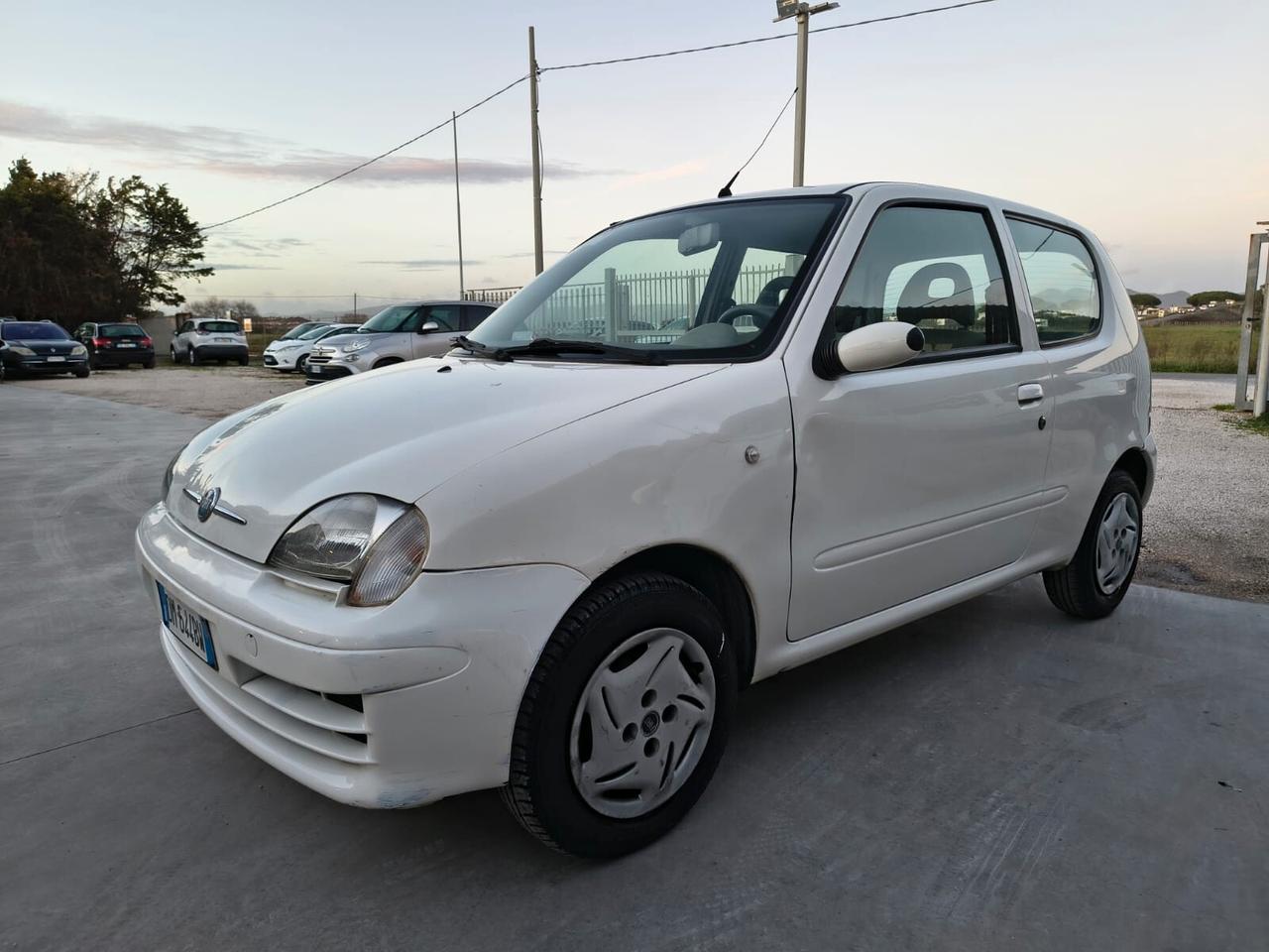Fiat 600 55.000KM ORIGINALI DISTRIBUZIONE E TAGLIANDO
