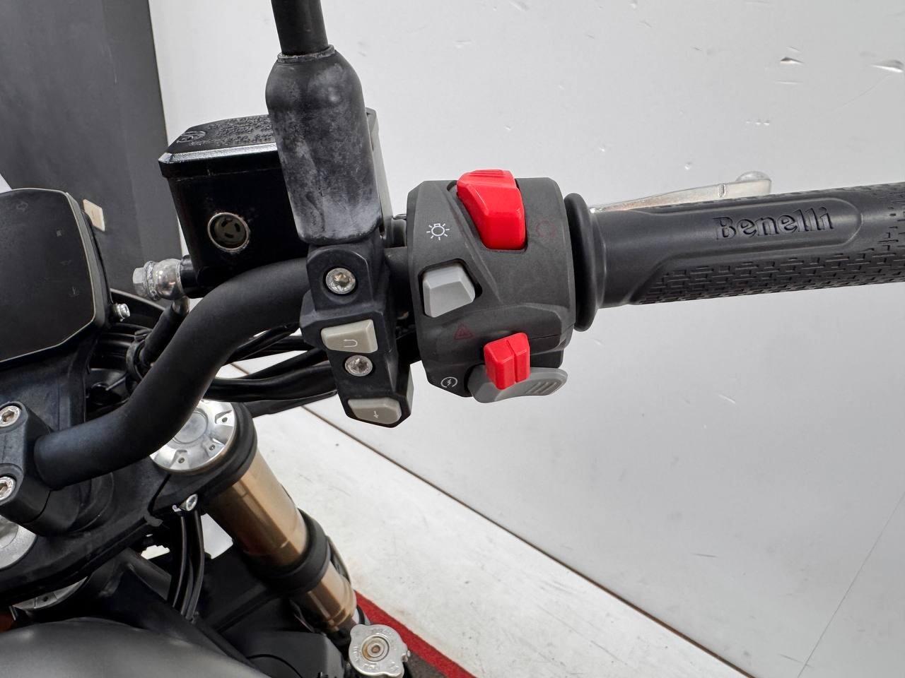 Benelli Leoncino 800 DA 91 € AL MESE – SENZA ANTICIPO