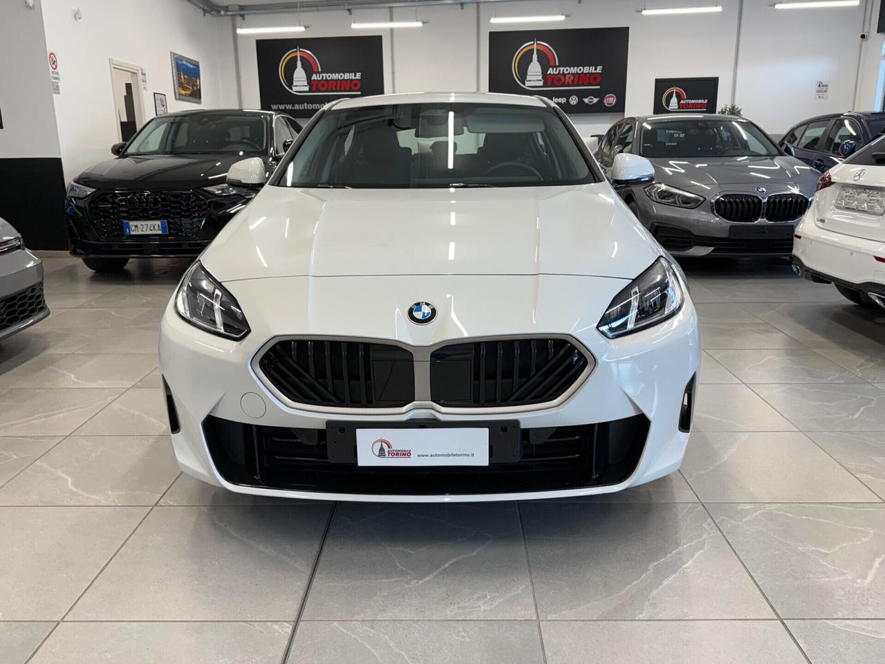 Bmw 120 48V 5p. BUSINESS