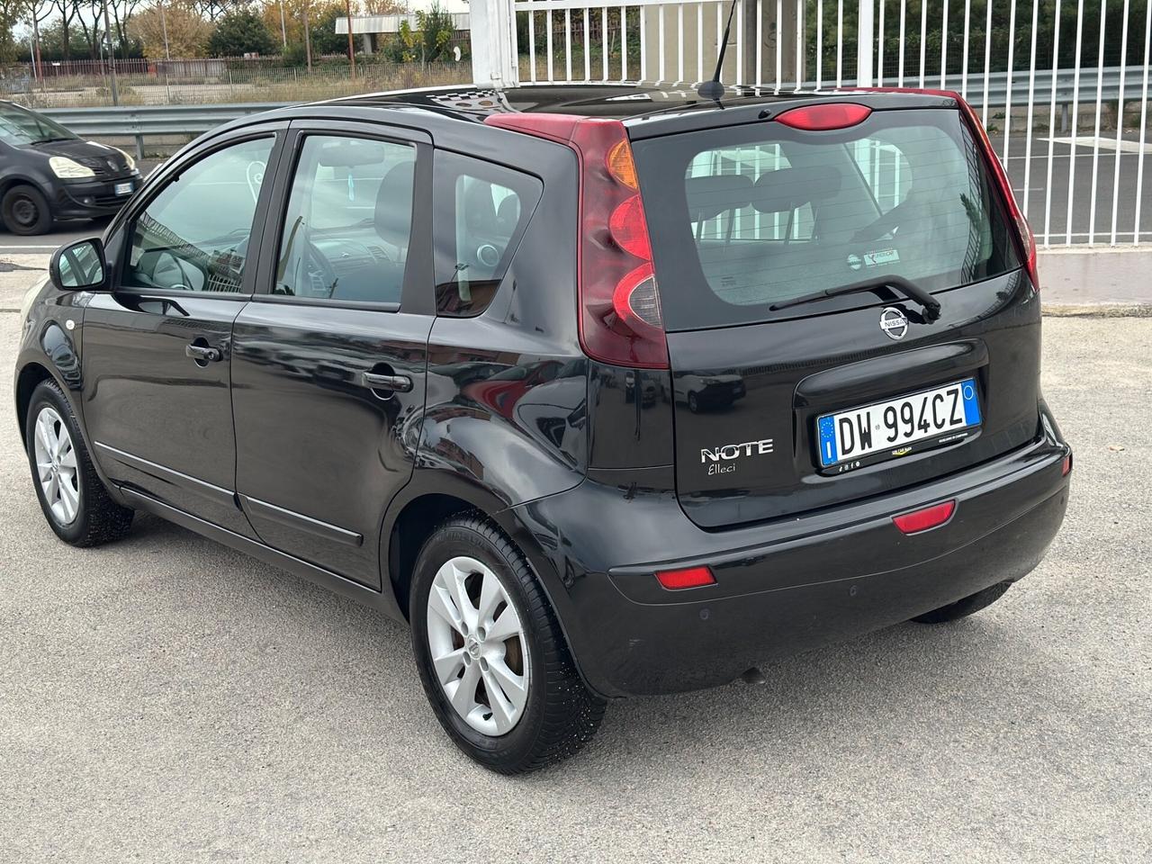 Nissan Note 2009 Restyling 1.4 88CV Acenta XFETTA