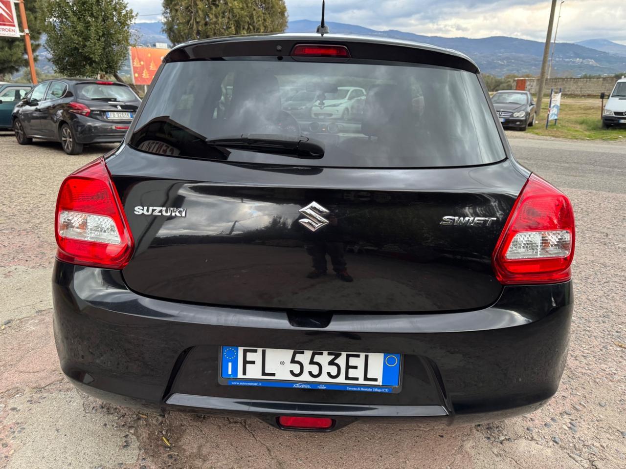 Suzuki Swift BENZINA GPL DI FABBRICA NEOPATENTATI OK