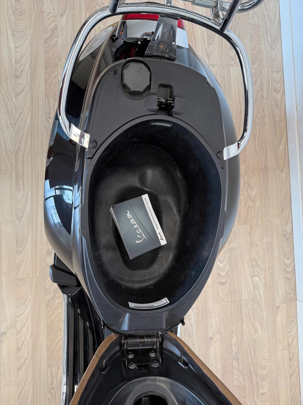 Piaggio Vespa PRIMAVERA 150 ABS