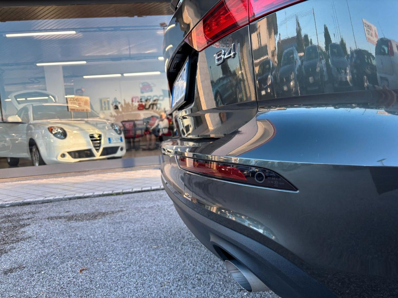 Volvo V60 B4 2.0 Ibrida Cambio Automatico