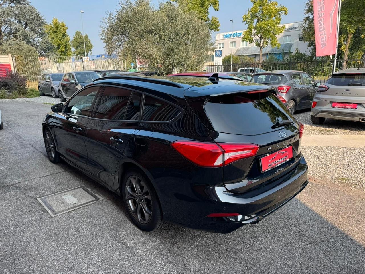 Ford Focus 1.0 EcoBoost 125 CV automatico SW ST-Line