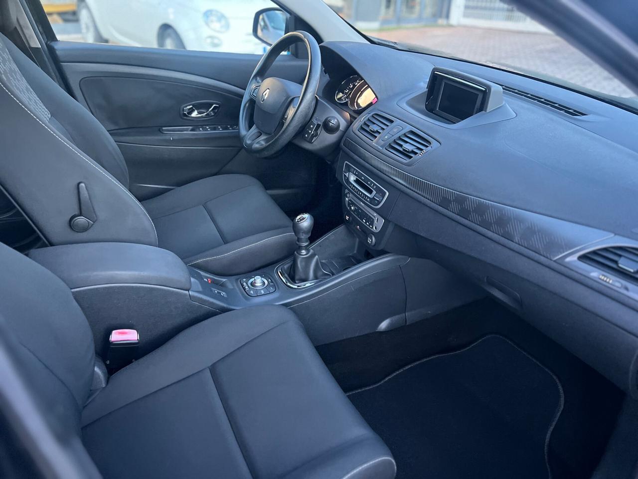 Renault Megane 1.5 Diesel - Garanzia 12 Mesi