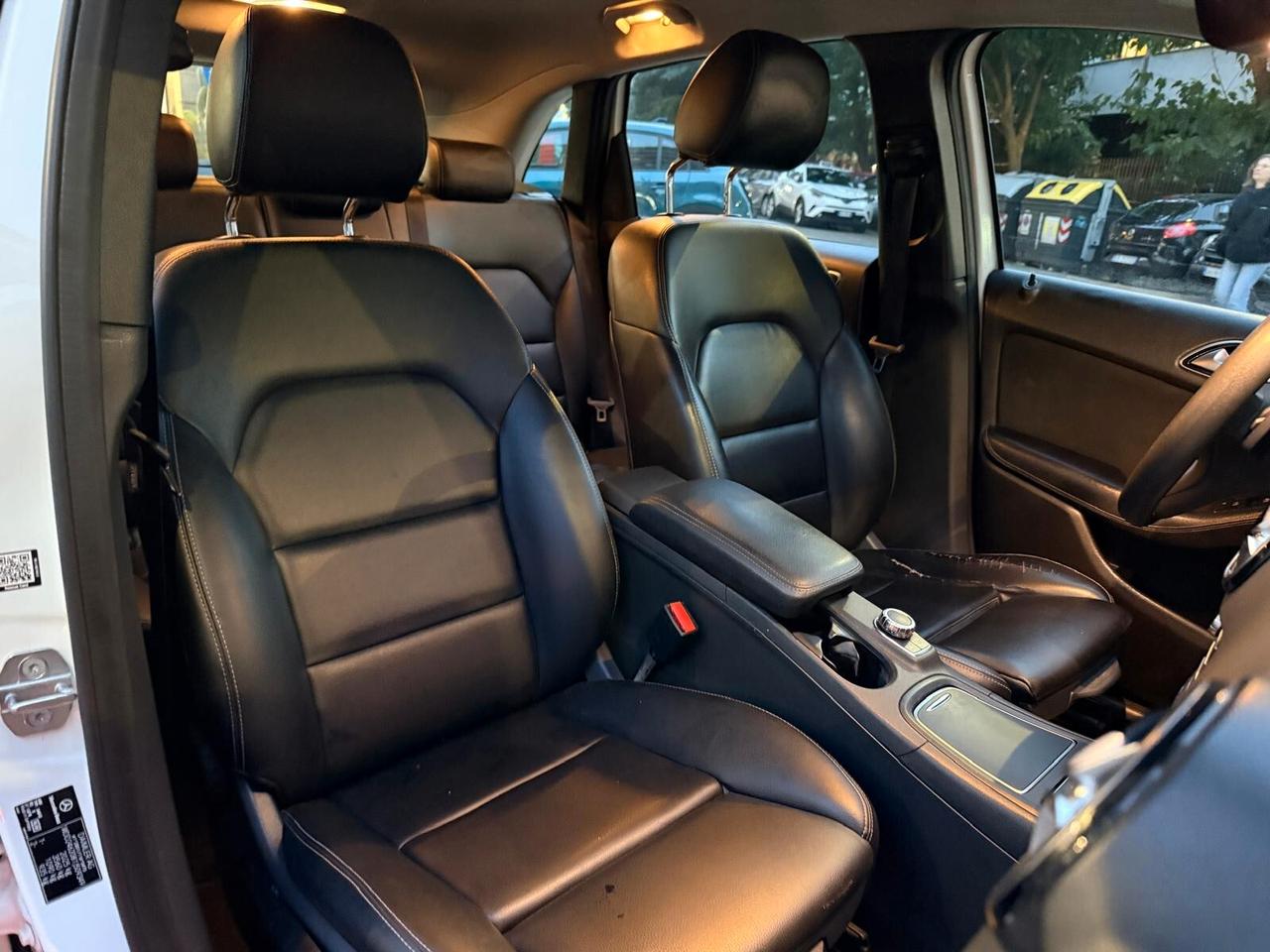 Mercedes-benz B 200 d Automatic Premium