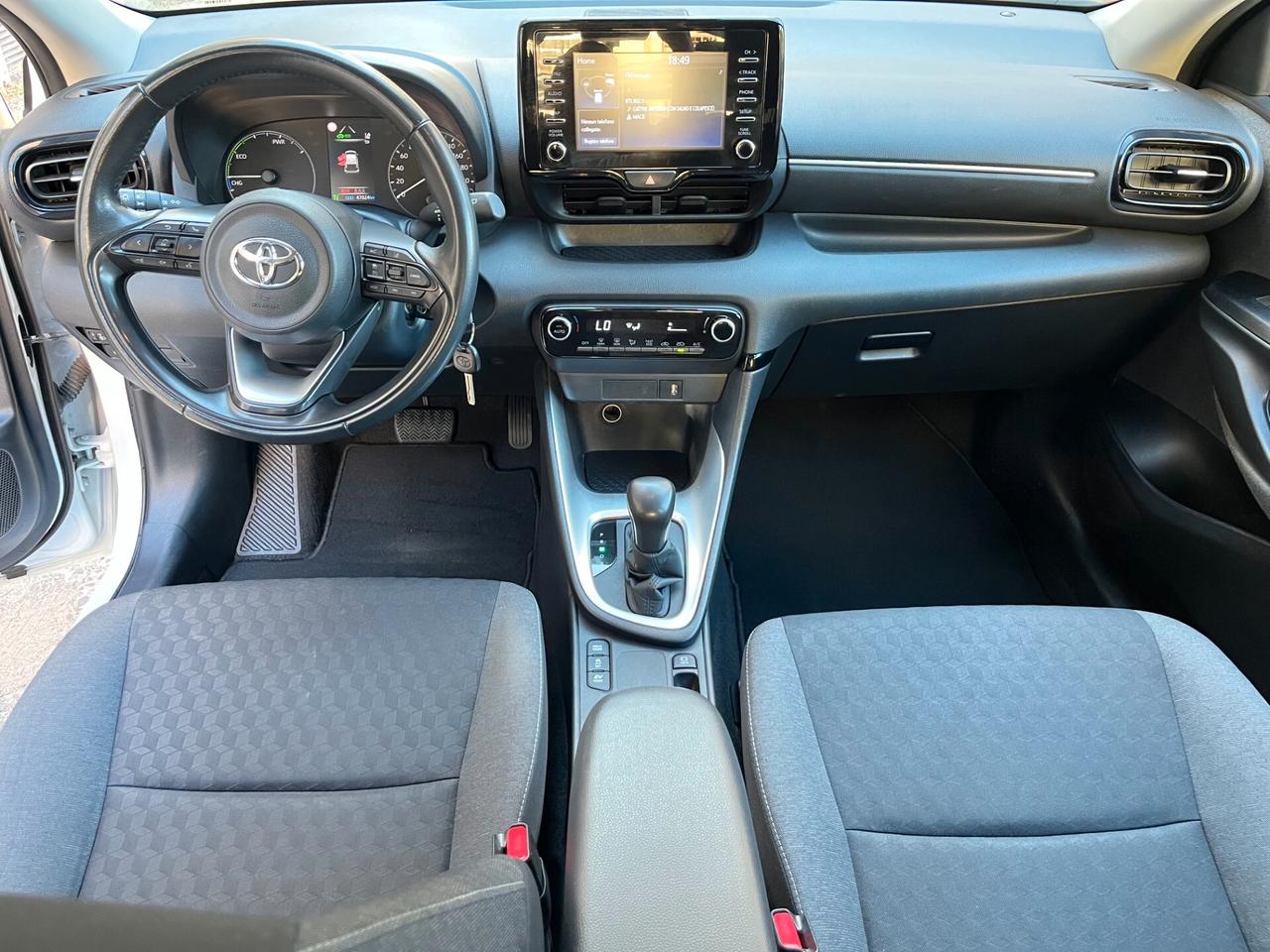 Toyota Yaris 1.5 Hybrid 5 porte Business