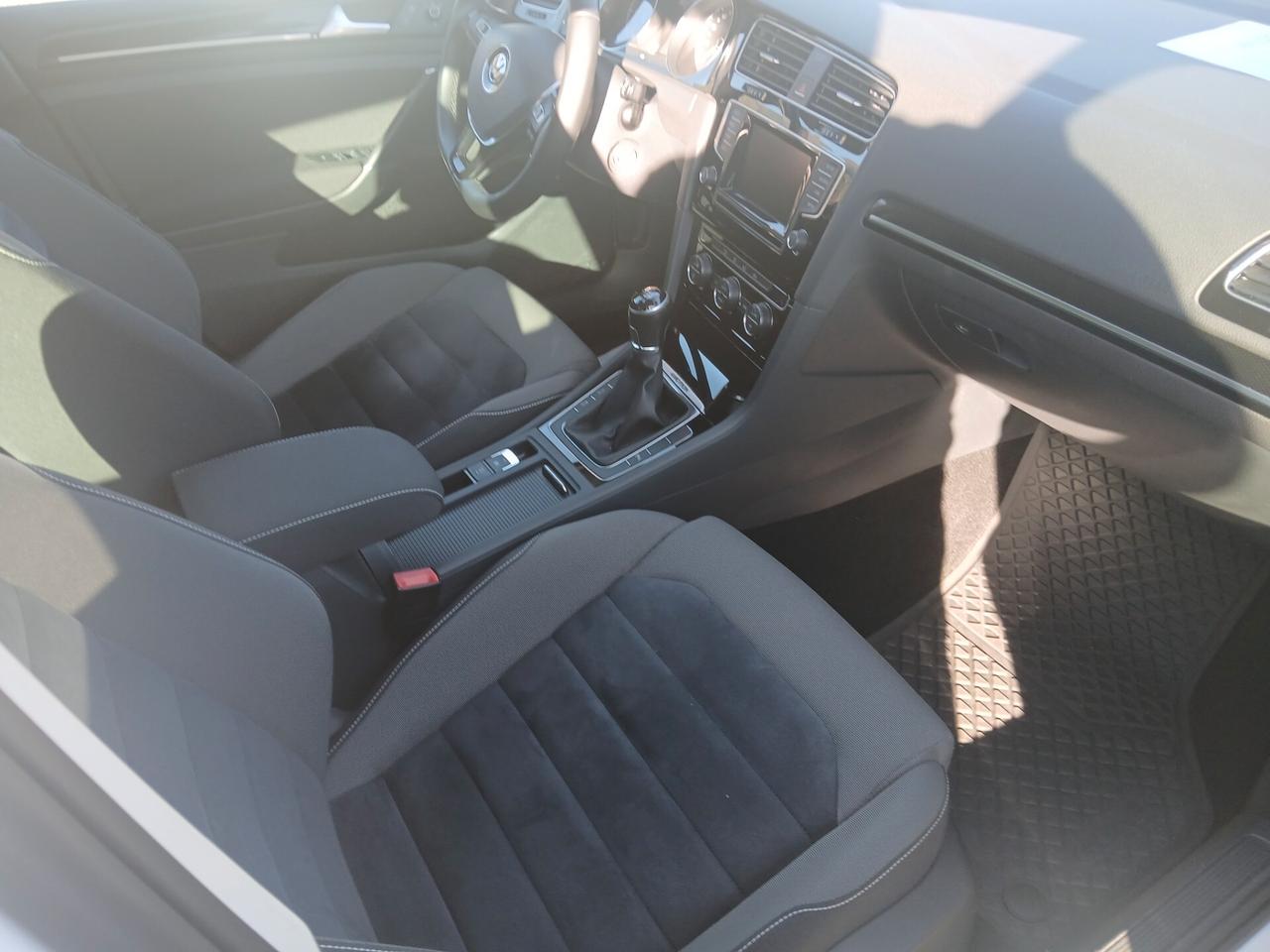 Volkswagen Golf 2.0 TDI 5p. 4MOTION Highline BlueMotion Technology