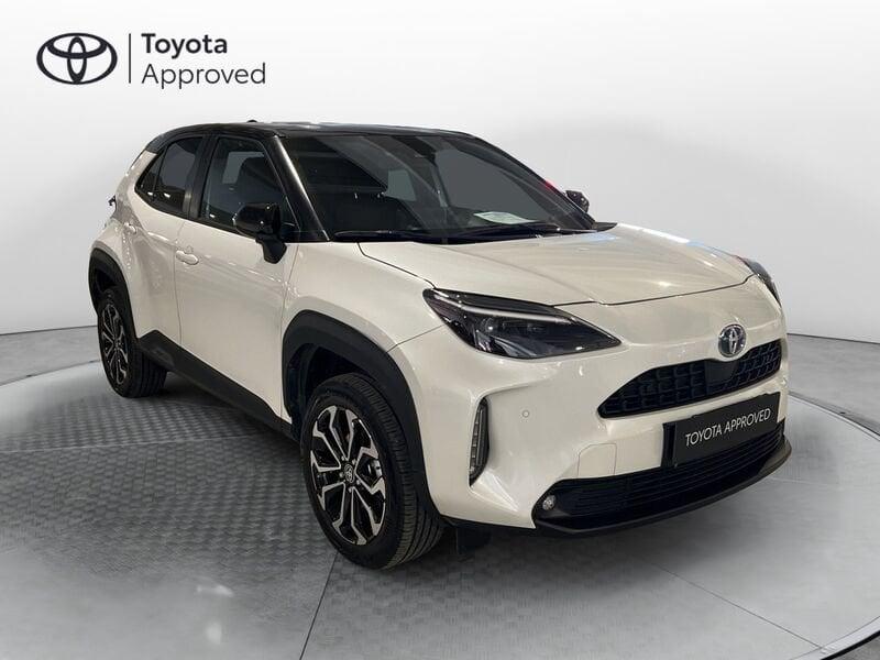 Toyota Yaris Cross 1.5 Hybrid 5p. E-CVT AWD-i Trend