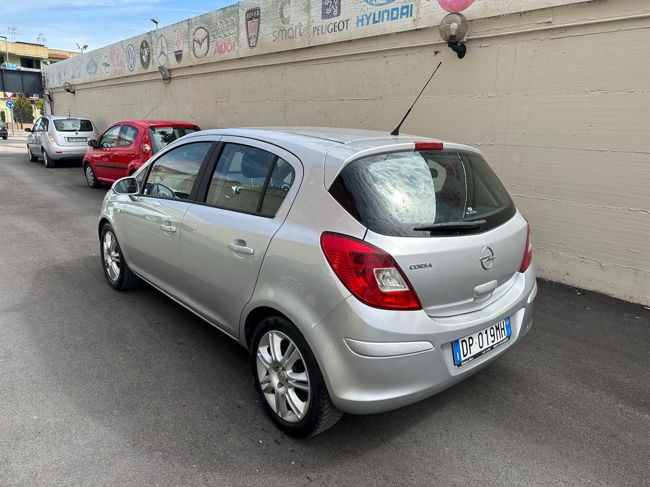 Opel Corsa 1.2 5 porte - 2008
