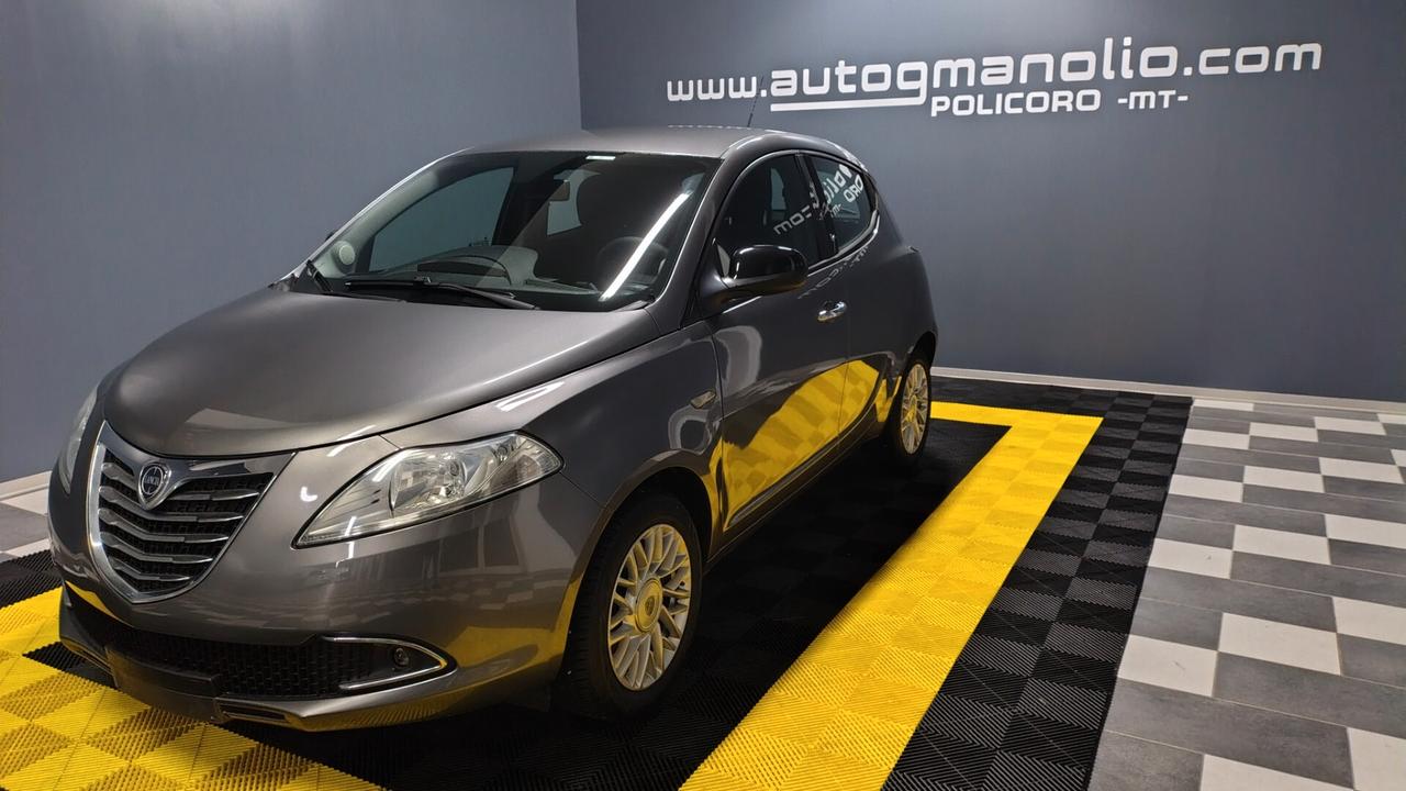 Lancia Ypsilon 1.2 69 CV 5p