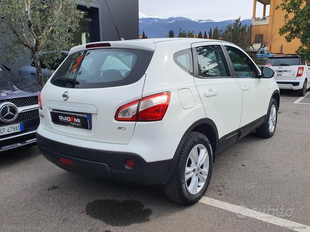 NISSAN Qashqai 1.6 dCi Acenta 4X4 GANCIO TRAINO