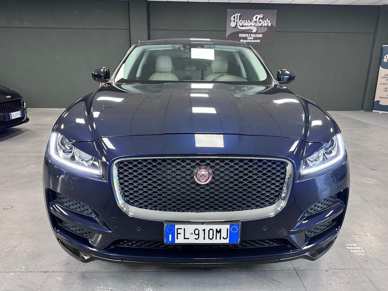 Jaguar F-Pace 2.0 D 180 CV Prestige