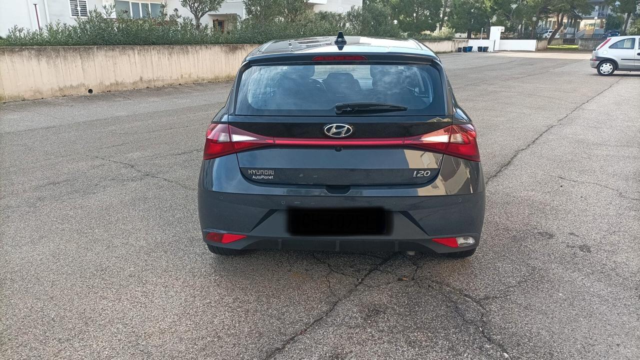 Hyundai i20 1.2 MPI MT GPL Connectline