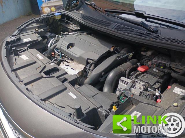 PEUGEOT 3008 Hybrid4 300 e-EAT8 GT Line