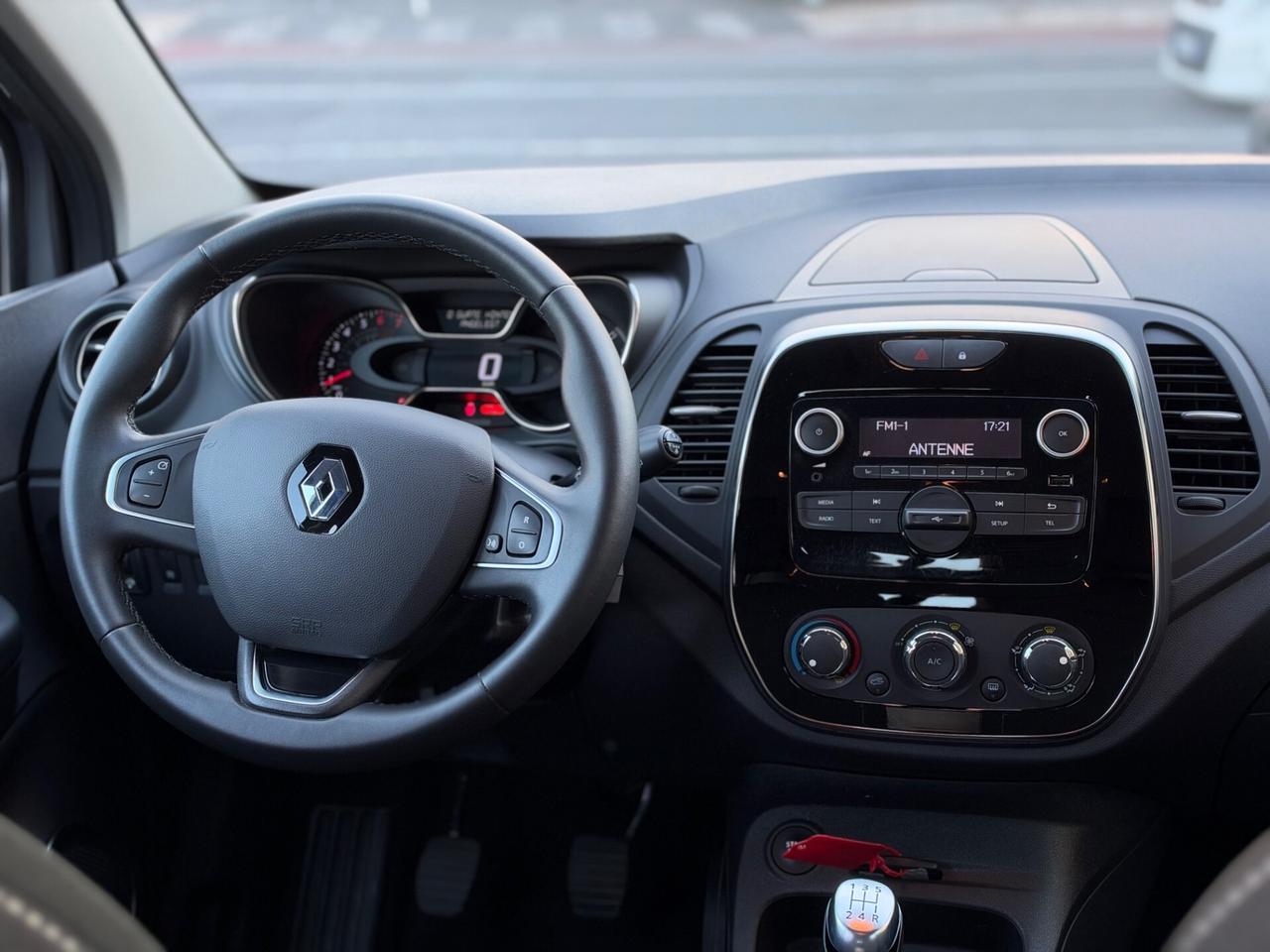 Renault Captur TCe 12V 90 CV LIMITED GARANTITA PREZZO REALE