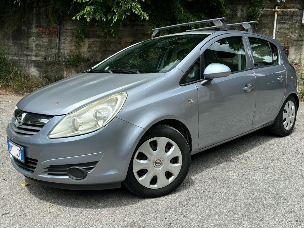 Opel Corsa 1.2 5 porte Club