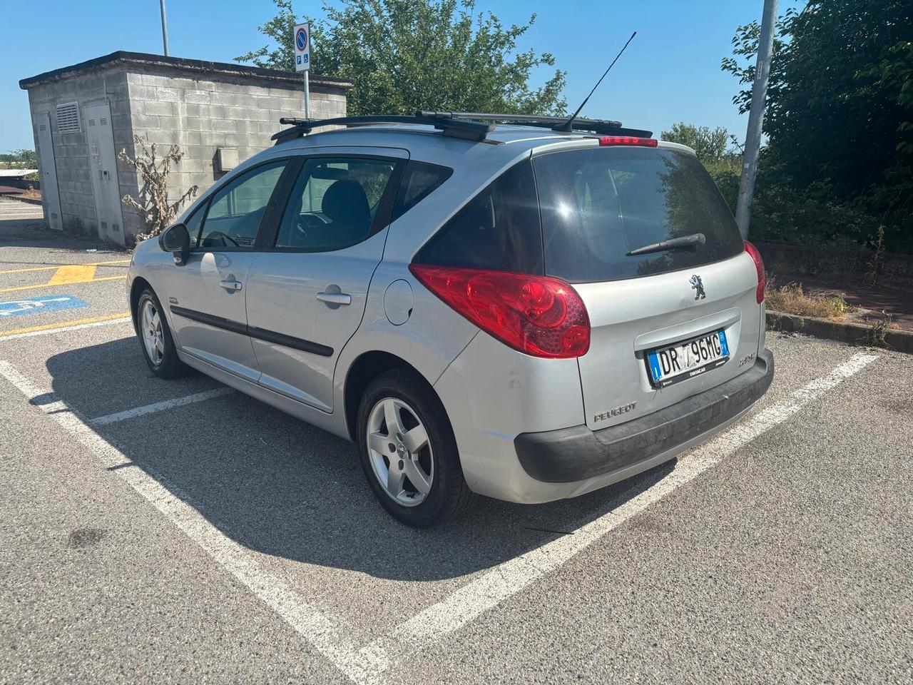 Peugeot 207 1.4 VTi 95CV SW XS Ciel