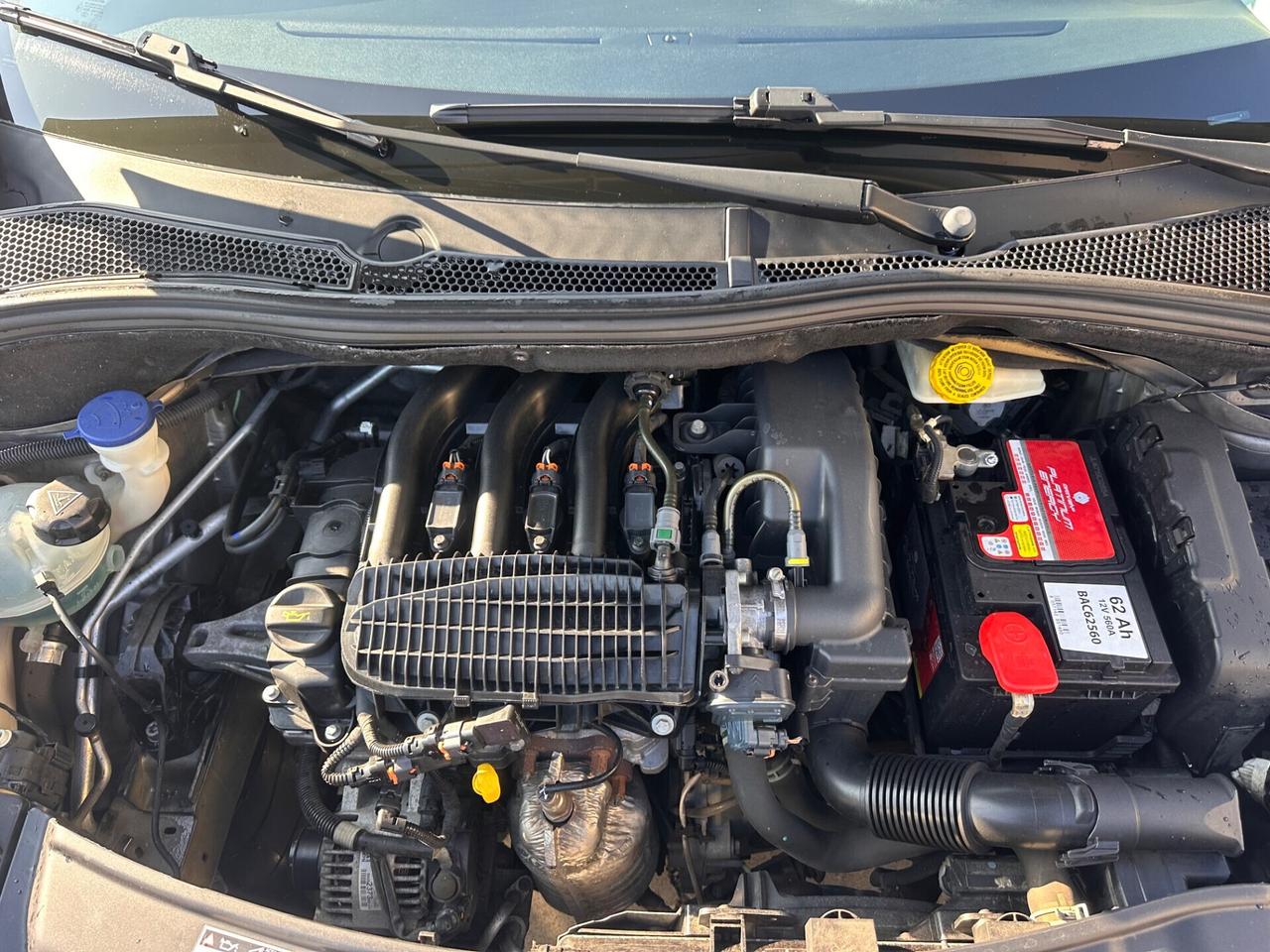 Peugeot 208 1.2 VTi 82 CV 5 porte Allure