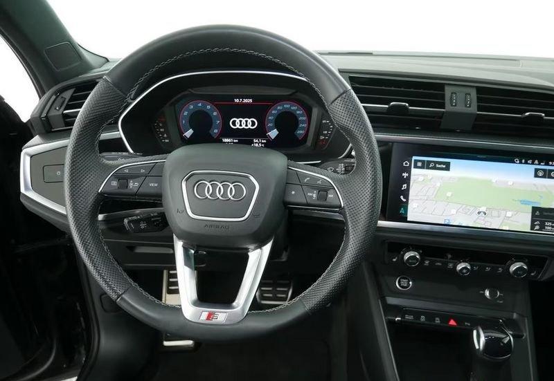 Audi Q3 Q3 35 TFSI S tronic S line edition 19" Camera