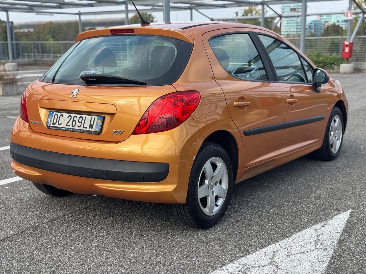 Peugeot 207 1.4 88CV 5p. XS