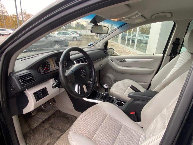 MERCEDES-BENZ B 200 CDI Sport