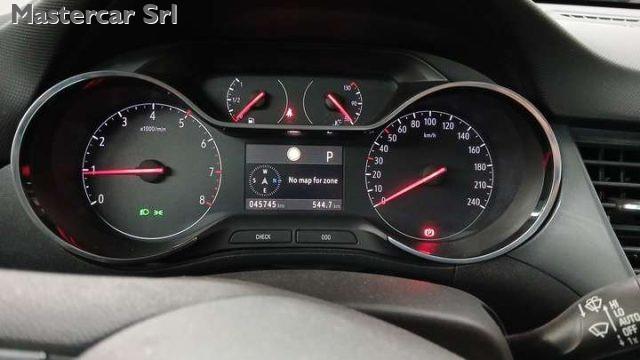 OPEL Crossland NEOPATENTATI 1.2 Elegance AUTOMATICA TG: GT114MB