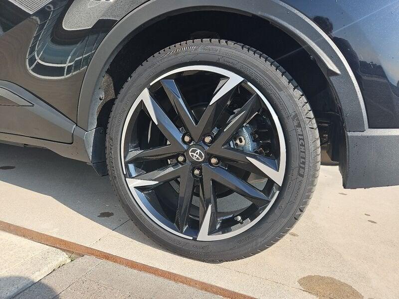 Toyota C-HR C-HR 2.0 Hybrid E-CVT GR Sport Black Edition