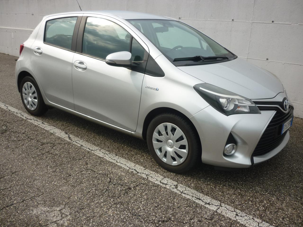 Toyota Yaris 1.5 Hybrid 5 porte Active