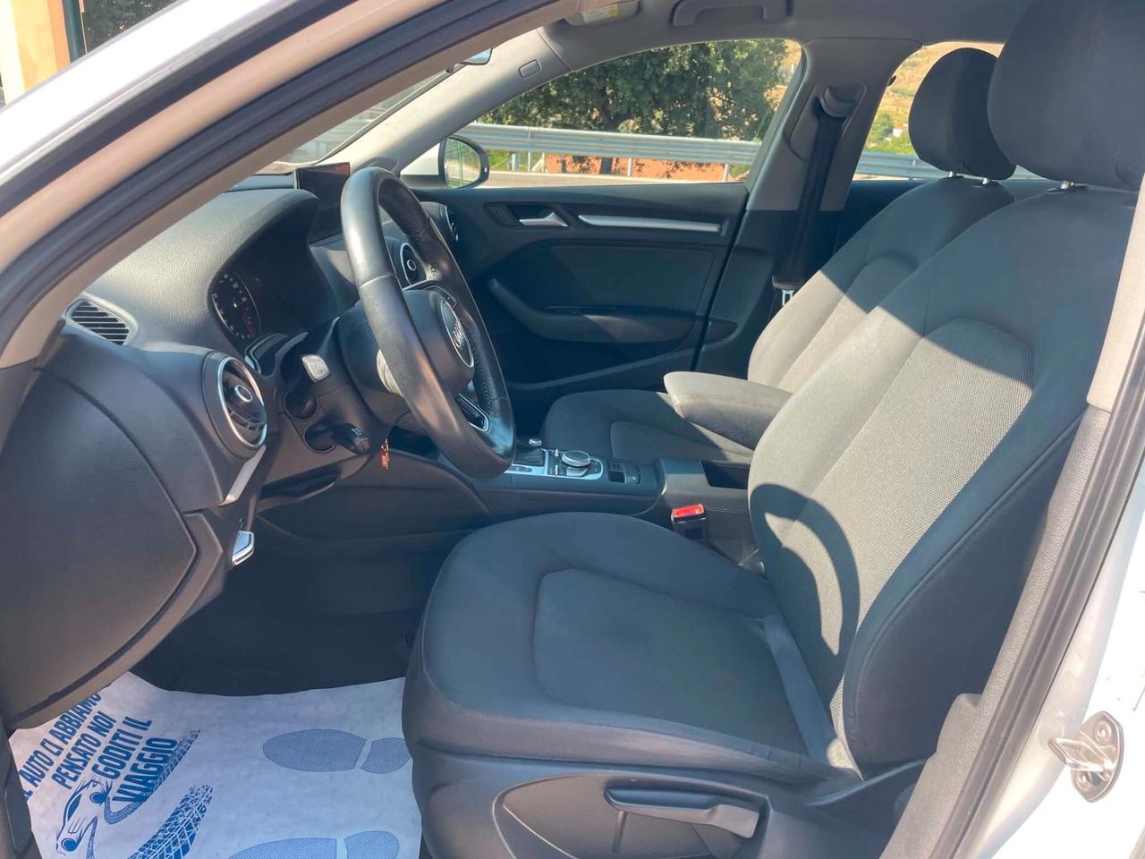 Audi A3 1.6 TDI 116 CV S tronic Business